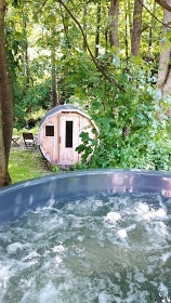 Wellness chatička Těšíkov - bazén a sauna