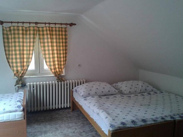 Chalupa Lipov-lzn - Mechov jezrko na Rejvzu