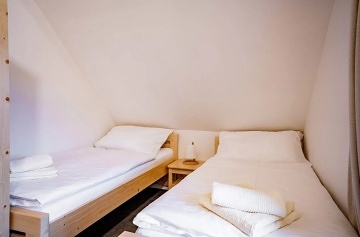 Chata koupací jezírko a sauna - apartmány Jeseníky