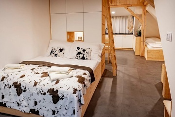 Chata Jeseníky - koupací jezírko a sauna