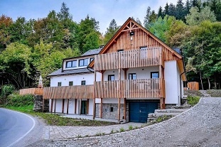 Chata Jeseníky - koupací jezírko a sauna