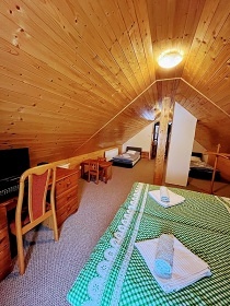 Chalupa elezn hory - Vesel Kopec - Vysoina