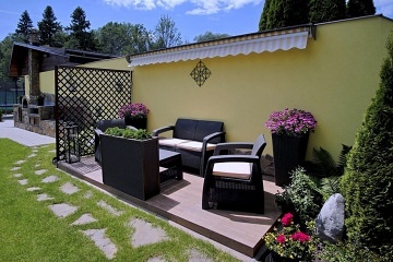 Rodinn� penzion s baz�nem - Dem�novsk� dolina