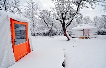 Glamping s wellness - 4 Jurty - St�edn� �echy