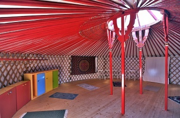 Jurty v Sadu - Glamping Štolmíř - Český Brod