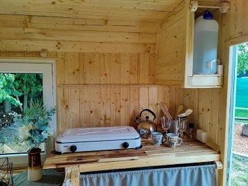 Glamping u lesa - Jiho�esk� maringotka - T�ebo�sko