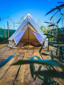 Glamping u lesa - Jiho�esk� maringotka - T�ebo�sko