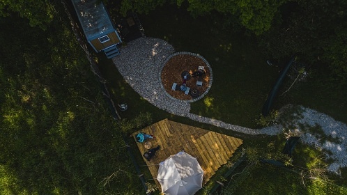 Glamping u lesa - Jiho�esk� maringotka - T�ebo�sko