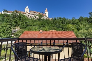 Chalupa K�ivokl�tsko - Berounka - hrad K�ivokl�t