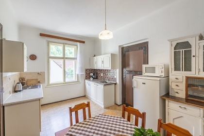 Chalupa K�ivokl�tsko - Berounka - hrad K�ivokl�t