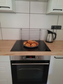 Chalupa sauna a kachlov� kamna - stezka Povyd��