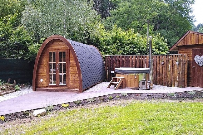 Wellness glamping u skály - hrad Kokořín a Houska