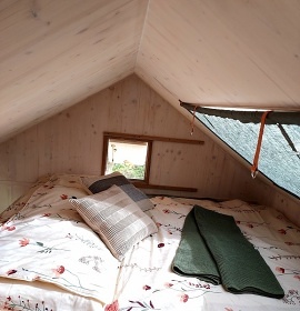 Posed u Džbánu - Glamping Dolní Ročov