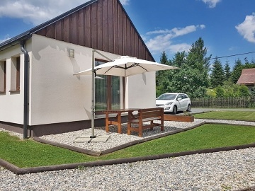 Chata s baznem - Karlov pod Praddem