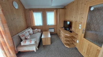 Chata s baznem - Karlov pod Praddem