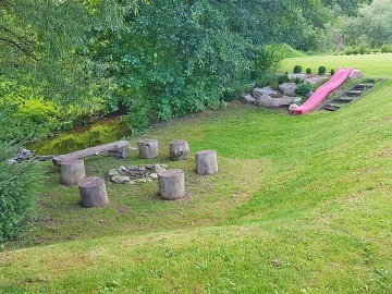 Chata s baznem - Karlov pod Praddem