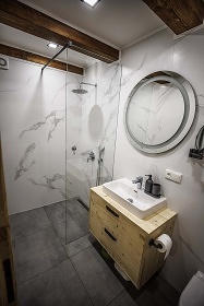 Roubenka s wellness a baz�nem - Kr�lick� Sn�n�k