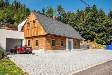 Roubenka s wellness a bazénem - Červená Voda