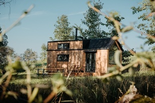 Glamping s krsnm vhledem - chata Jizersk hory