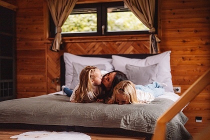 Glamping ubytování se zvířátky - Jizerské hory