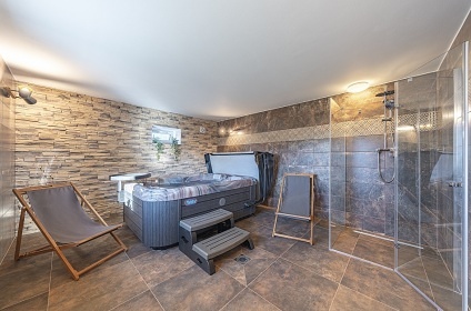 Chalupa wellness a baz�n - Tol�tejn - Lu�ick� hory