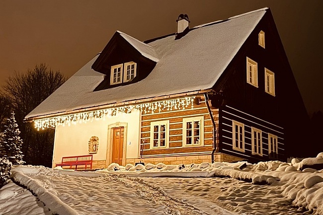 Roubenka bazén a sauna - Černá hora - Krkonoše