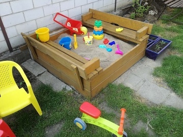 Rekrea�n� d�m s baz�nem - Velk� Pavlovice