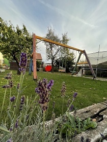 Chalupa bazn a zahrada - Velk Pavlovice