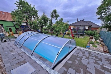 Chalupa bazn a zahrada - Velk Pavlovice