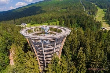 Penzion �pi��k - �ern� hora - Jansk� L�zn�