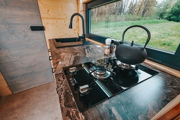 Glamping Lipensko a koupací sud - Tiny House