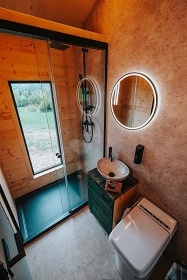 Glamping Lipensko a koupací sud - Tiny House