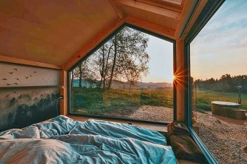 Glamping Lipensko a koupací sud - Tiny House
