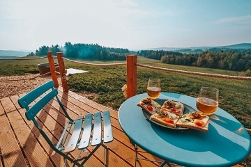 Glamping Lipensko a koupací sud - Tiny House