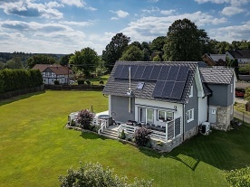 Nov� objekt: Chata s koupac�m sudem - H�ensko - �esk� �v�carsko
