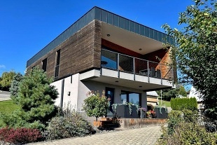 Chata s apartmny - Sobovice - ermanice