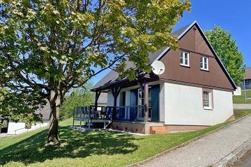 Chata s bazénem na úpatí Černé hory - Krkonoše