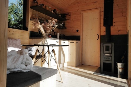 Glamping Lad�v kraj - Chata S�zava - Py�ely