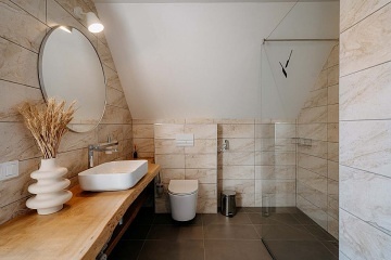 Stylov chalupa s baznem - Broumovsk stny