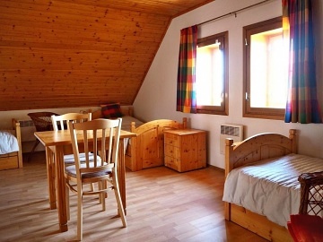 Chata a vinn sklep - Bulhary - CHKO Plava