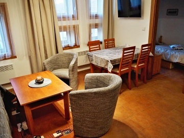 Apartmán a vinný sklep u Křížů - Bulhary