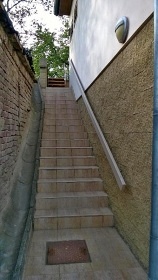 Chata a vinn sklep - Bulhary - CHKO Plava