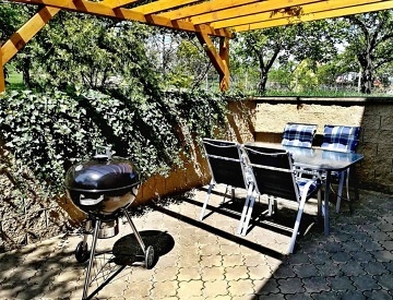 Chata a vinn sklep - Bulhary - CHKO Plava