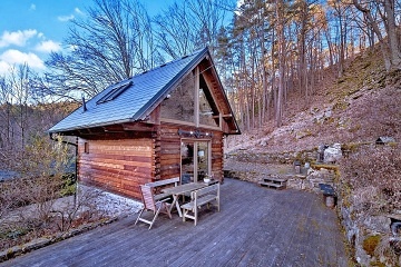 Kanadsk cedrov srub - zitkov ubytovn