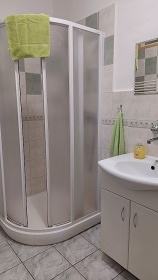 Chalupa s bazénem - apartmány Harmonie - Luže