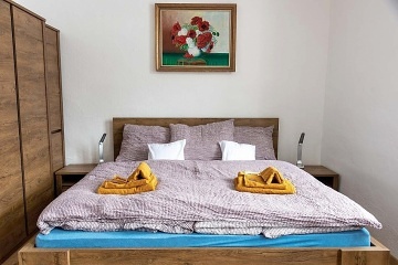 Vesnick� chalupa T�ebo�sko - Lu�nice - Ro�mberk