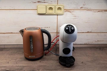 Vesnick� chalupa T�ebo�sko - Lu�nice - Ro�mberk