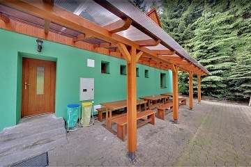 Chata s baznem - Pod Bukovinami - Beskydy