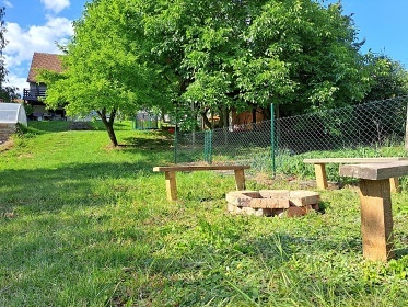 Chalupa s baz�nem - Podh��� Ch�ib� - Krom���