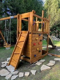 Chalupa se saunou - Lys� hora - Visalaje - Beskydy